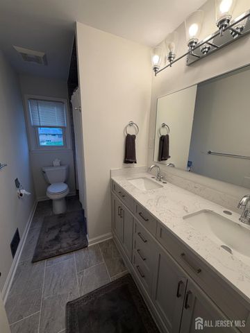 4 Michael Avenue, South Brunswick, NJ 08824