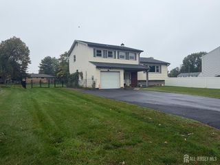 4 Michael Avenue, South Brunswick, NJ 08824