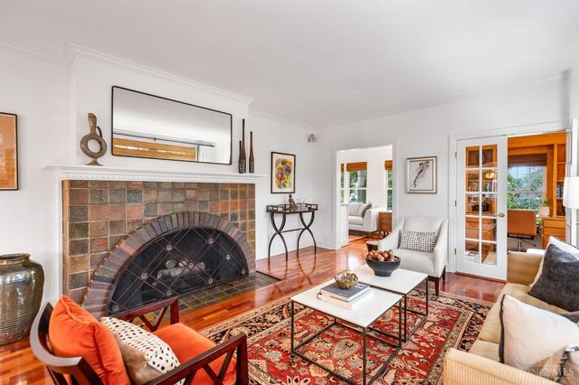 3246 Observatory Avenue, Cincinnati, OH 45208