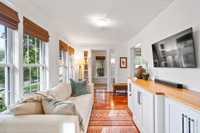 3246 Observatory Avenue, Cincinnati, OH 45208