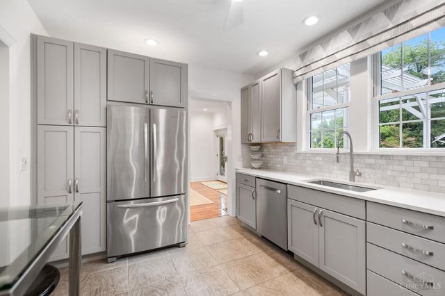 3246 Observatory Avenue, Cincinnati, OH 45208