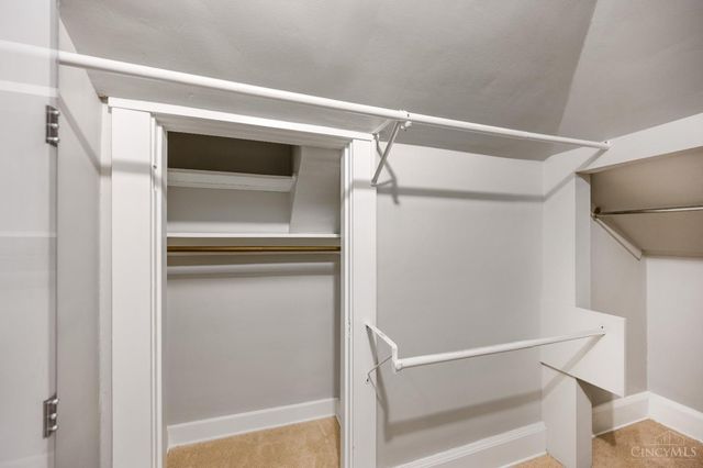 3246 Observatory Avenue, Cincinnati, OH 45208