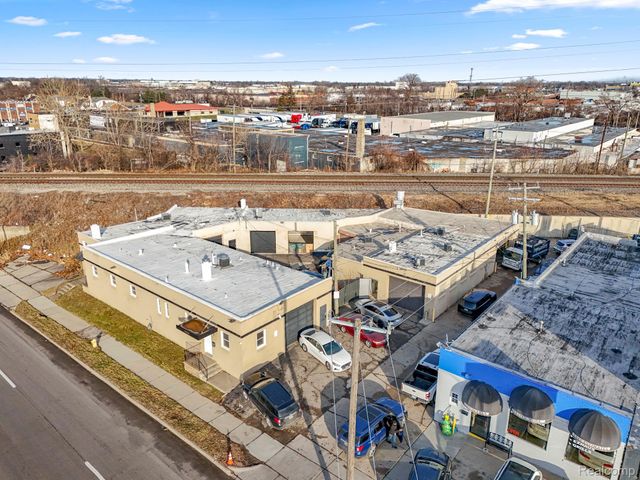 5420 Oakman Boulevard, Dearborn, MI 48126