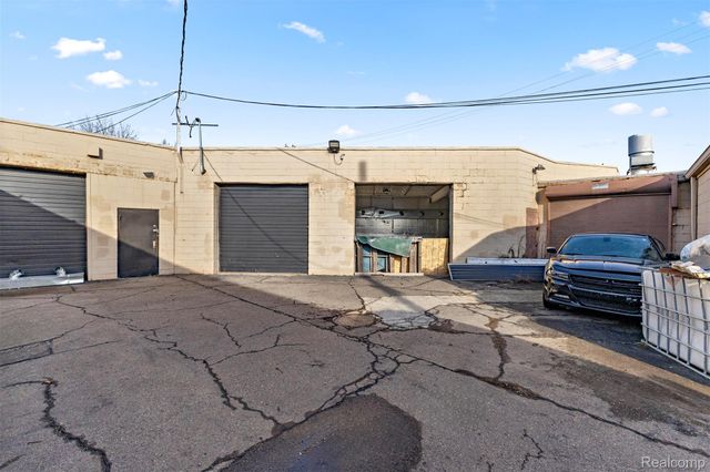 5420 Oakman Boulevard, Dearborn, MI 48126
