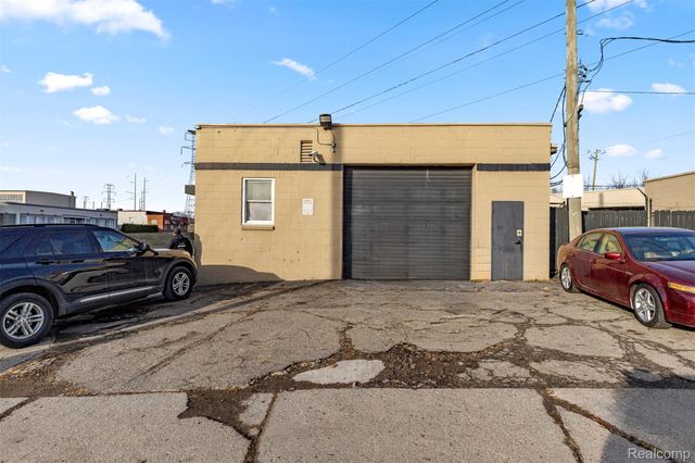 5420 Oakman Boulevard, Dearborn, MI 48126