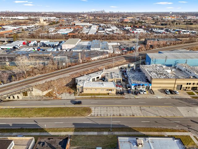 5420 Oakman Boulevard, Dearborn, MI 48126