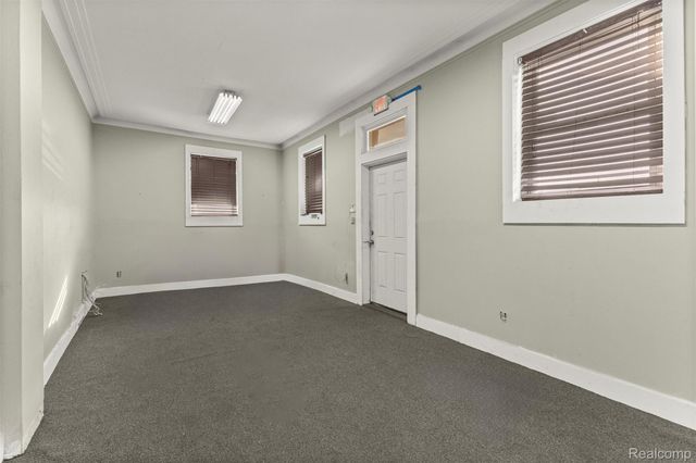5420 Oakman Boulevard, Dearborn, MI 48126