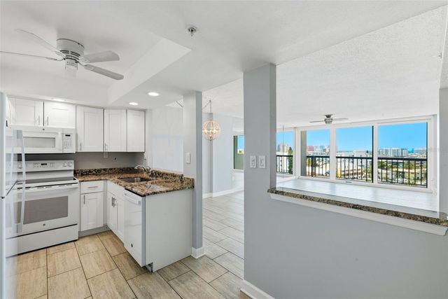 400 ISLAND WAY 805, Clearwater, FL 33767