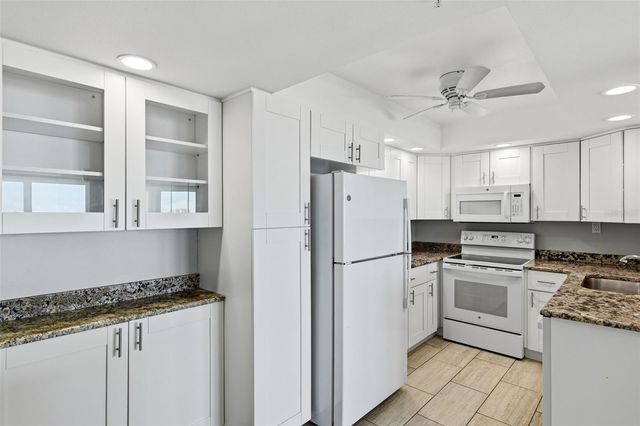 400 ISLAND WAY 805, Clearwater, FL 33767