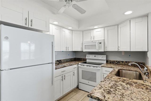400 ISLAND WAY 805, Clearwater, FL 33767