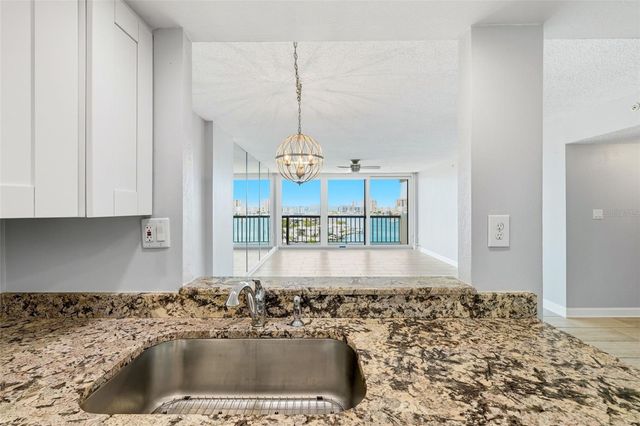 400 ISLAND WAY 805, Clearwater, FL 33767