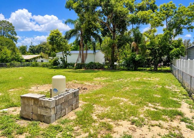 205 E JERSEY AVENUE, Brandon, FL 33510