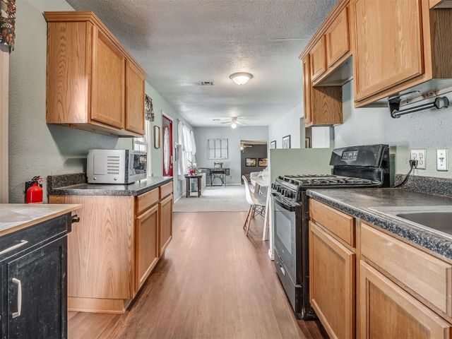2028 Carlisle Road, The Village, OK 73120