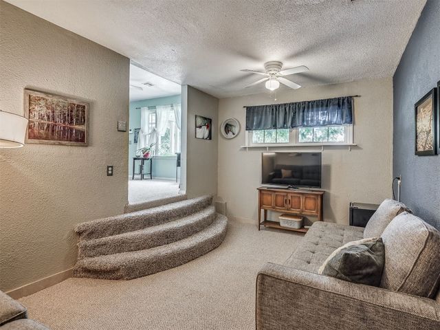 2028 Carlisle Road, The Village, OK 73120