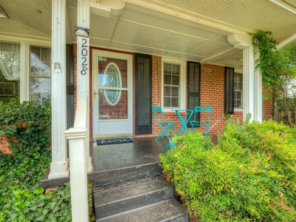2028 Carlisle Road, The Village, OK 73120
