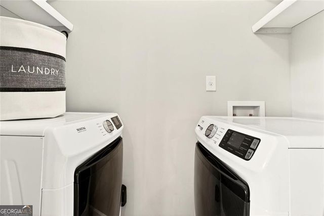 3297 N Embry Circle, Atlanta, GA 30341