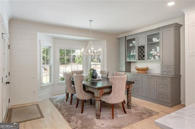 910 Pleasant Hollow Trail, Milton, GA 30004