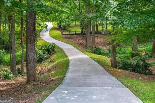 910 Pleasant Hollow Trail, Milton, GA 30004