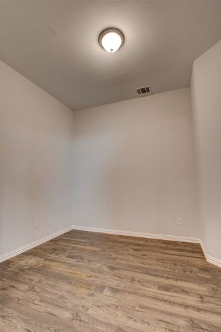 137 Rio Trinidad Drive, Fort Worth, TX 76120