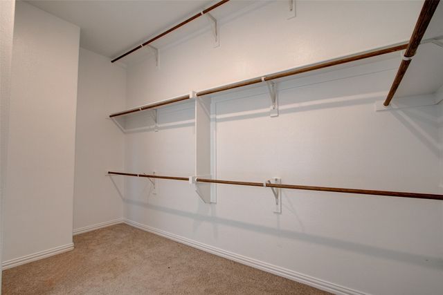 137 Rio Trinidad Drive, Fort Worth, TX 76120