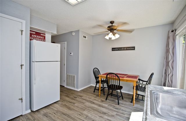 1370 N Oakland Avenue 7, Fayetteville, AR 72703