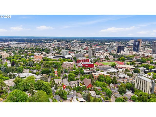 1923 Sw MARKET STREET Dr, Portland, OR 97201