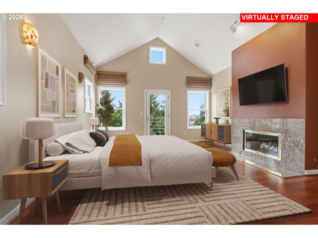 1923 Sw MARKET STREET Dr, Portland, OR 97201