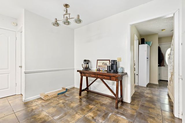 103 Oakview, Enterprise, AL 36330