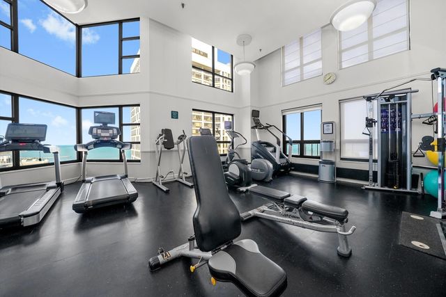401 E ONTARIO Street 2307, Chicago, IL 60611