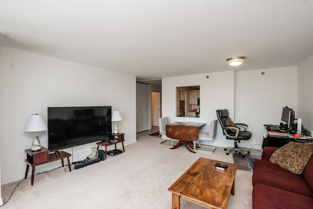 401 E ONTARIO Street 2307, Chicago, IL 60611
