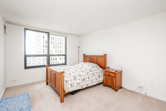 401 E ONTARIO Street 2307, Chicago, IL 60611