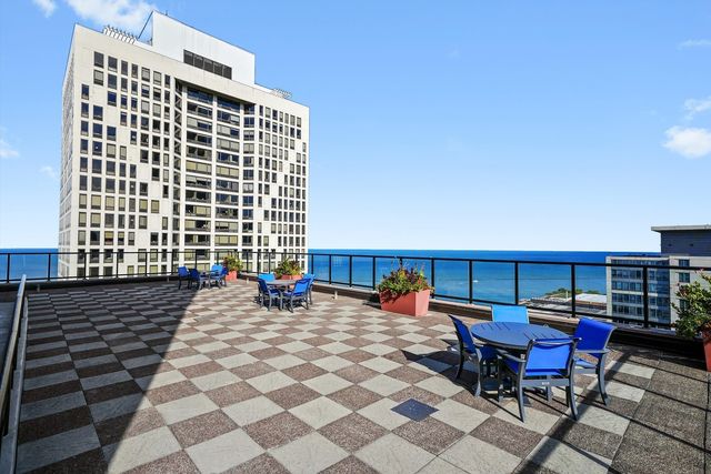 401 E ONTARIO Street 2307, Chicago, IL 60611
