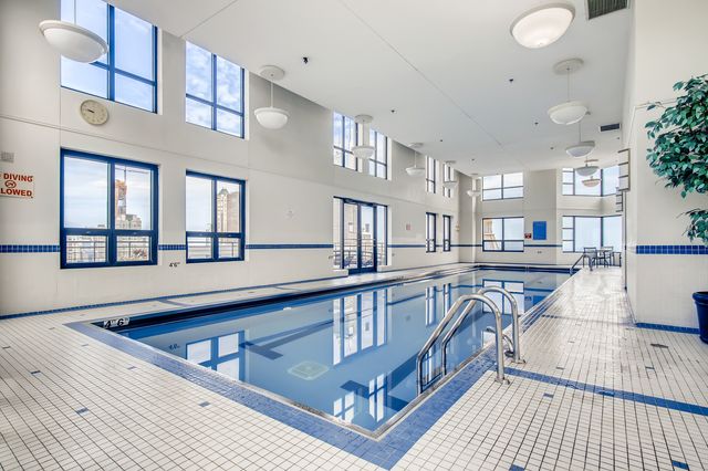 401 E ONTARIO Street 2307, Chicago, IL 60611