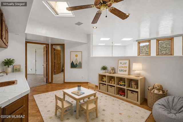 1383 W Tinna Place, Tucson, AZ 85745