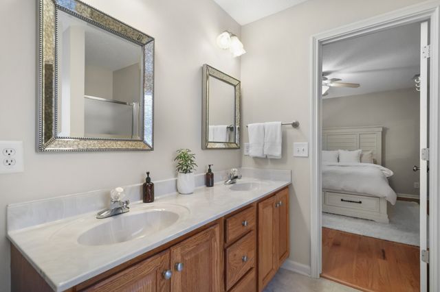 2355 Ellsworth Dr, Clarksville, TN 37043