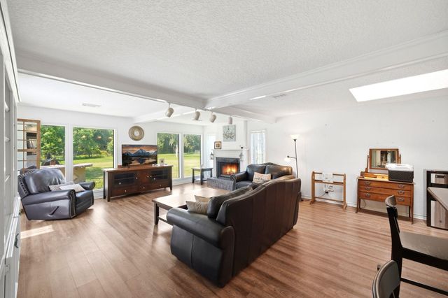 151 Tweedy Lane, Sweeny, TX 77480