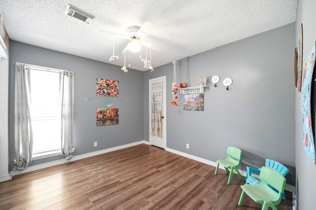 151 Tweedy Lane, Sweeny, TX 77480