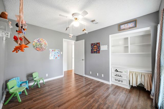 151 Tweedy Lane, Sweeny, TX 77480