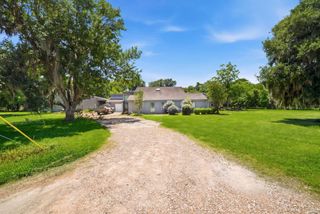 151 Tweedy Lane, Sweeny, TX 77480