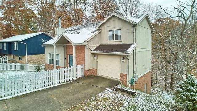 820 Gordon Drive, South Charleston, WV 25303