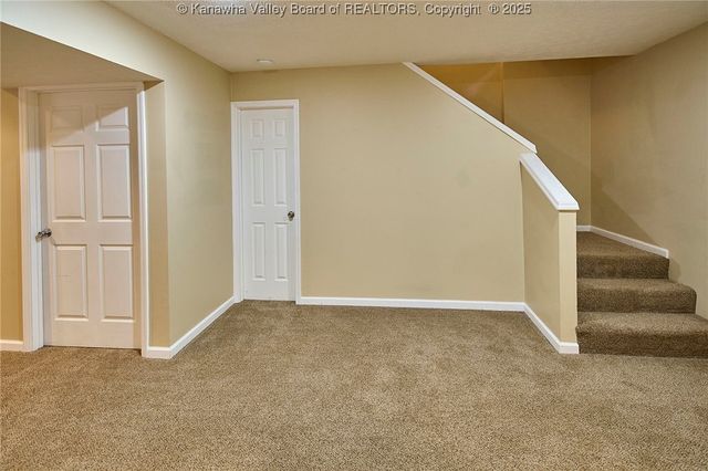 820 Gordon Drive, South Charleston, WV 25303