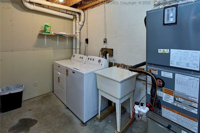 820 Gordon Drive, South Charleston, WV 25303