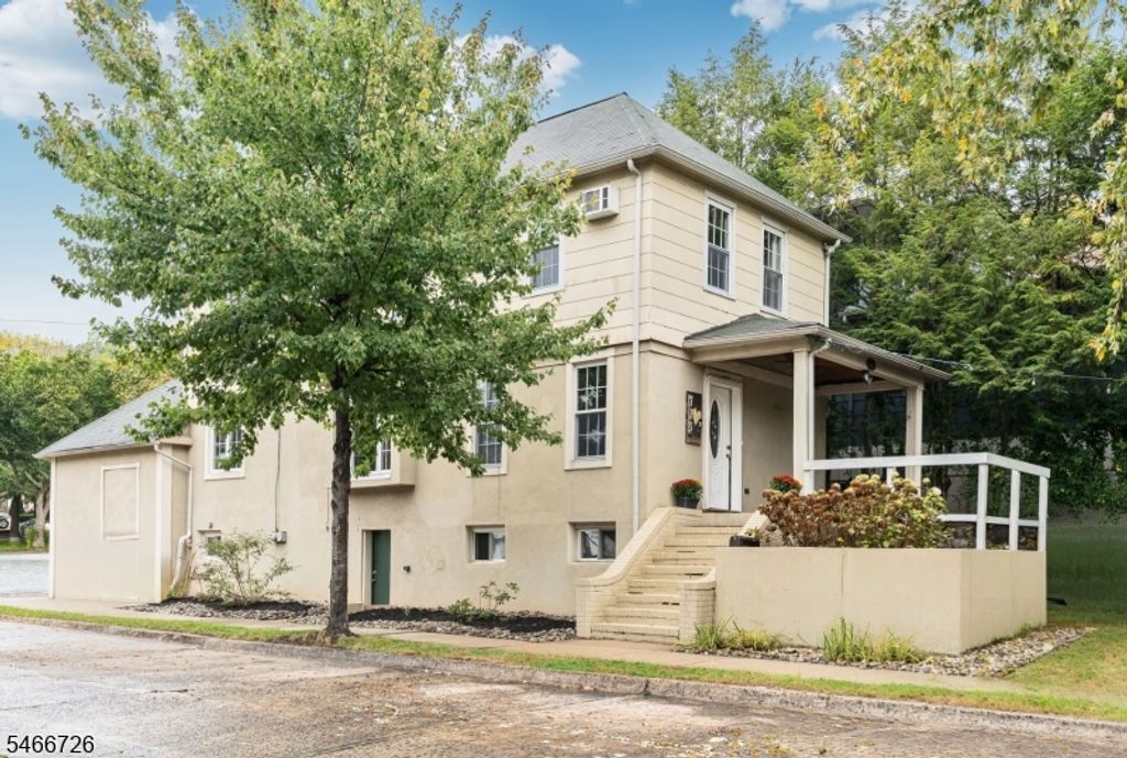 713 Lincoln Ave, Ridgefield Park Village, NJ 07660 — exterior