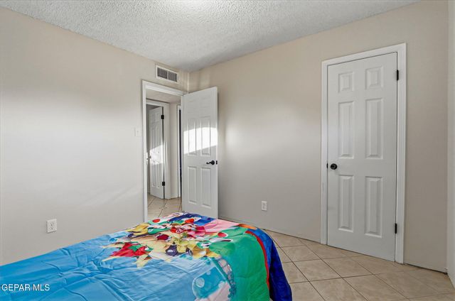 10804 SAPPHIRE Street, El Paso, TX 79924