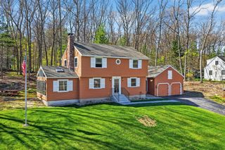 57 Juniper Rd, Andover, MA 01810