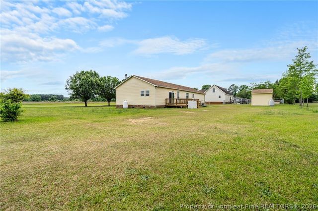 100 L McMillian Road, Raeford, NC 28376