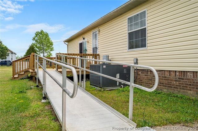 100 L McMillian Road, Raeford, NC 28376