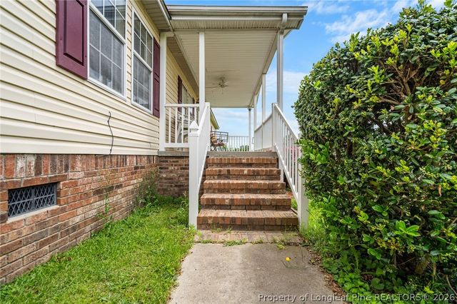 100 L McMillian Road, Raeford, NC 28376