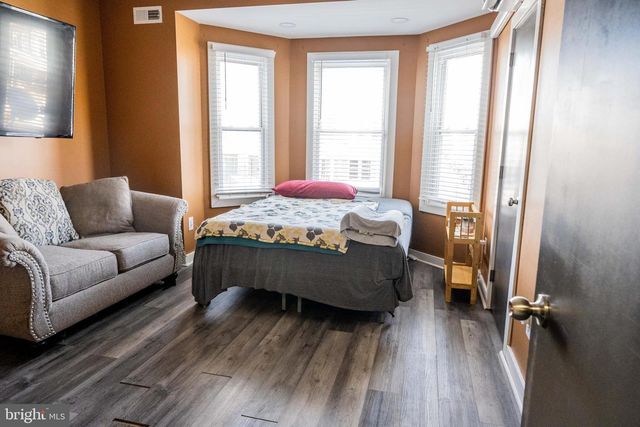 823 S 56TH ST, Philadelphia, PA 19143