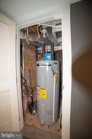 823 S 56TH ST, Philadelphia, PA 19143